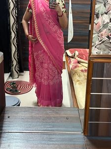 Daily uses Pink Floral Chiffon Saree