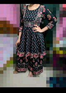 Black Printed Cotton Kurta Set With Sharara 🖤