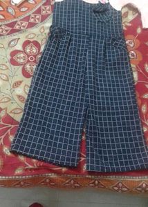 Adorable Girls&#39; Dress Set