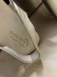 Cute White Bow Flat Sandal