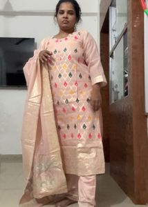 Elegant Pink Kurta Set