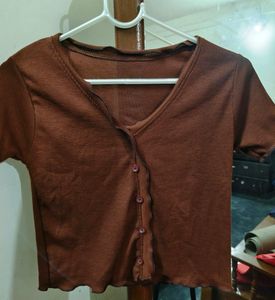 Brown Top 🤎