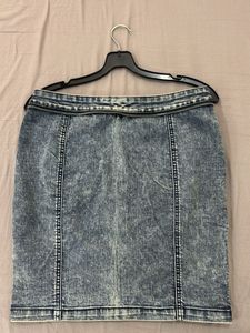 Denim Mini Skirt with Zipper Detail
