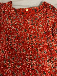Red Kurti