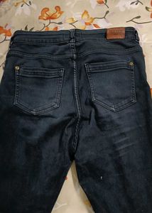 Black Faded Skinny Fit High-rise Jeans