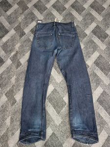 Levis 28 Waist Girls Premium Jeans🔥🔥🔥