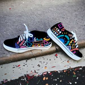 Pattern Sneakers- new