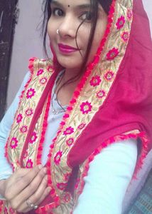 Saree With Matching Stitched Blause