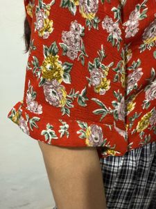 Floral V-neck Top