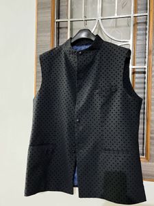 Black Sleeveless Jacket