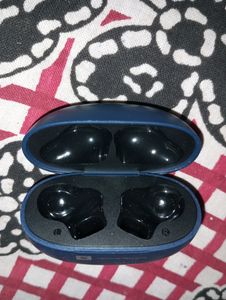 Realme T100