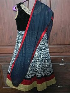 Anarkali With Shawl And Kurtha