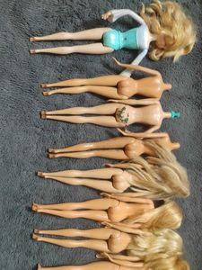 10 Dolls