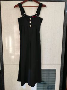 Black Sleevless Jumpsuit