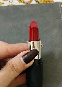Swiss Beauty Lipstick