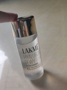 LAKME Hyaluronic Dewy Face Serum