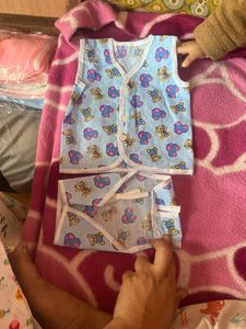 New Born Shit Napi Set Of 4