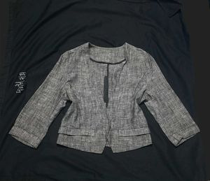 GREY BLAZER
