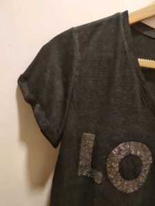 Beautiful Top With Sequence