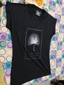 Black T-shirt