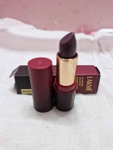 Lakme Cushion Matte Lipstick