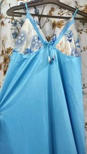 Floral print Nighty 2piece.