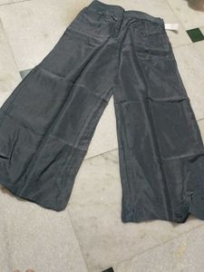 30 Size Gray Wide Leg Pants