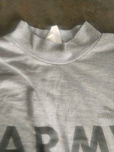Man T-shirt