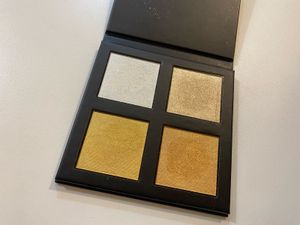 ✨Glass Skin Highlighter Palette