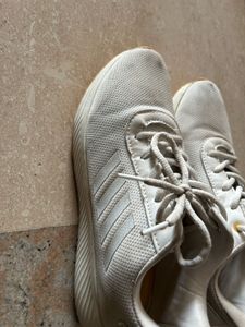 Comfortable White Running Shoes