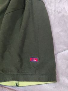 Being Human L - Size T-shirt