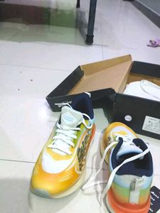 ABROS Hyperfuse Sneakers - Size 7