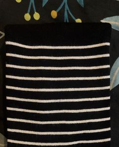 Striped knit top (not used)