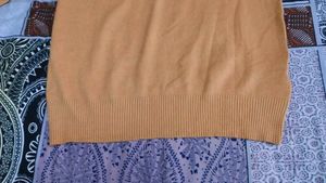 🆕🧡BRAND NEW V-Neck Sweater Top🧡🆕