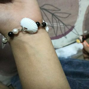 Seashell & Pearl Beaded Bracelet