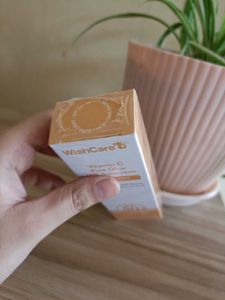 Vitamin C Pure Glow Milk Sunscreen (Ultra Light)