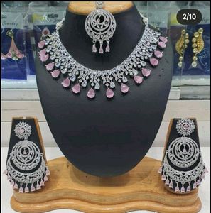 Designer Chand Ering Tika With American Diamond Ne