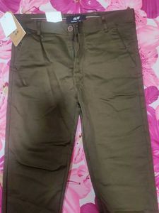 H&amp;M Olive Green Pant – Brand New