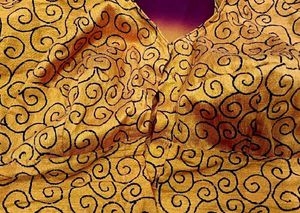 Beautiful Two Shaded  Saree With Blouse
