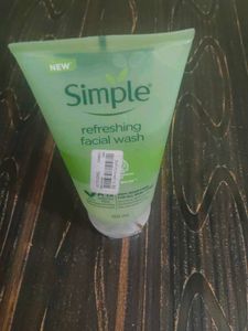 Simple Refreshing Facial Wash