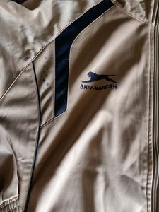 Men Treksuit 42 Size