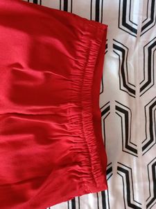 Red pant