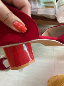 Lv Red Pointed Toe Heels , Stylish Colour Heel