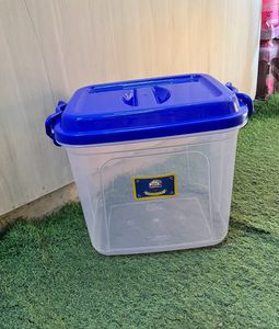 Side-Lock Container + FREE Bottle