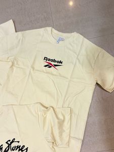 H&amp;M T-shirt
