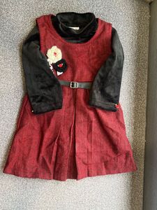 Super classy Tweed Winter Dress with Velvet Top