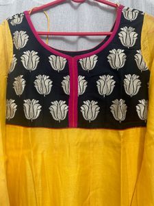 Beautiful Chanderi Silk Anarkali Kurti With Dupatt