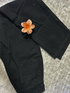 Black Jeans