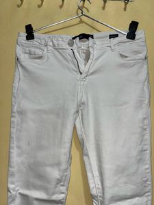 White Skinny Fit Jeans For Women
