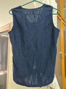Michael Kors Eyelet Tie-Front Top